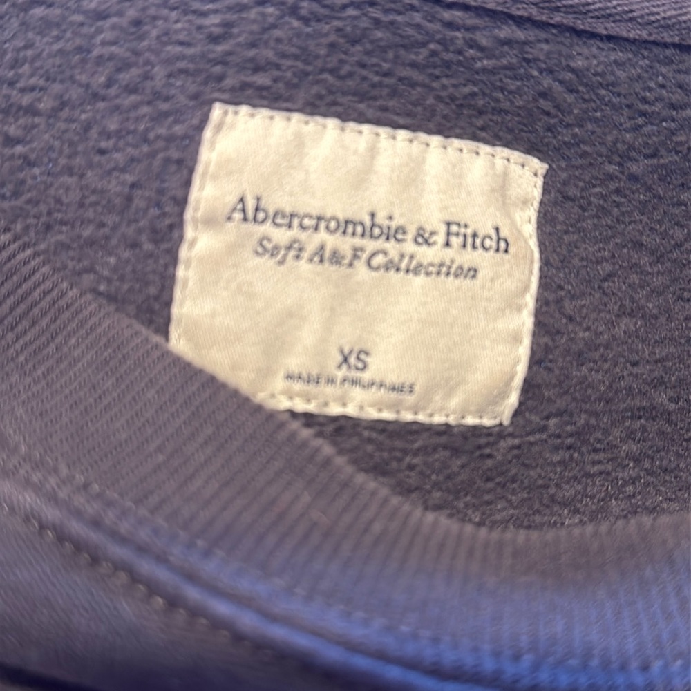 Abercrombie and Fitch A&F Pullover Sweatshirt - Picture 5 of 5